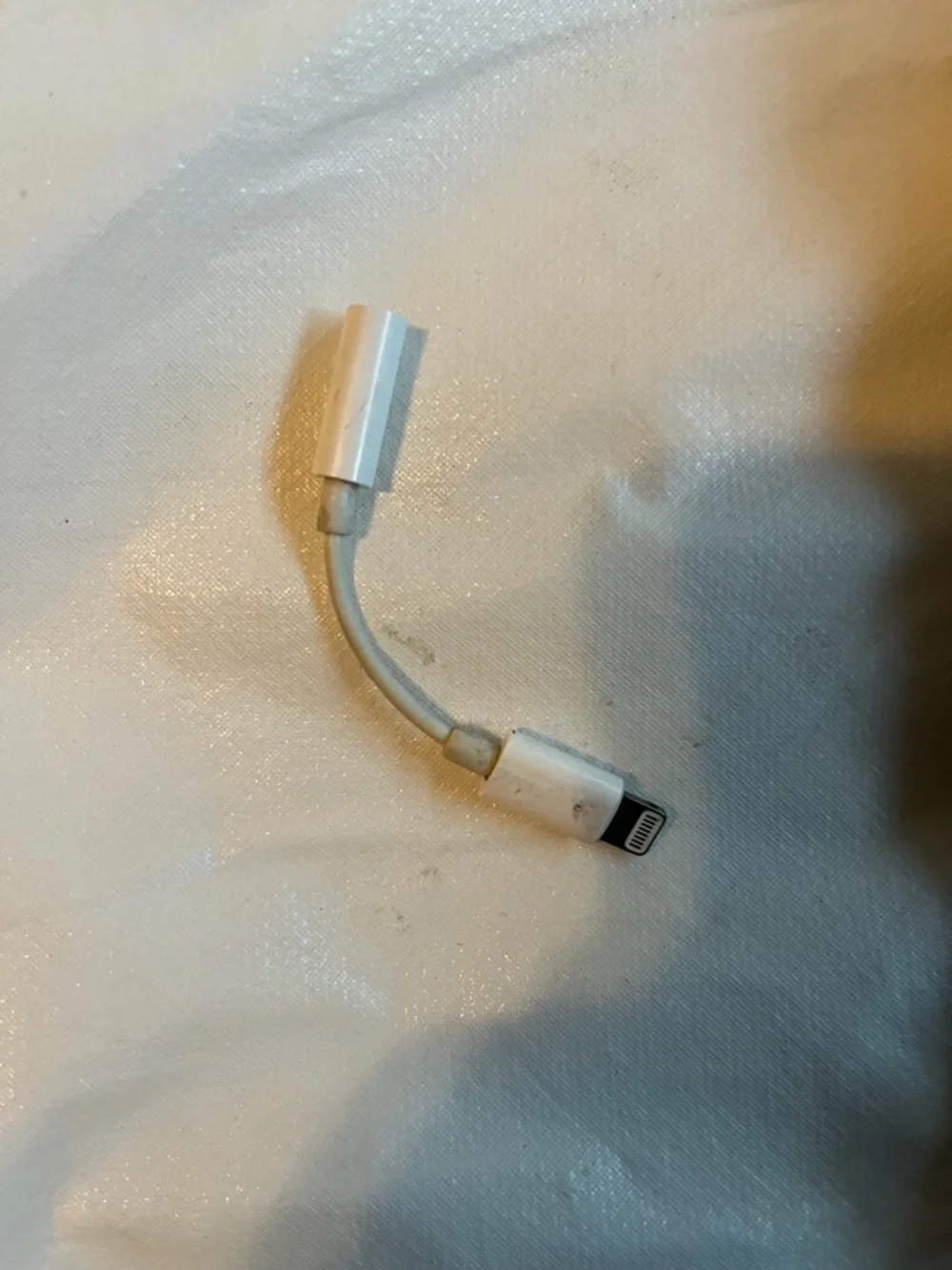Apple Lightning to 3.5mm Audio Adapter - White